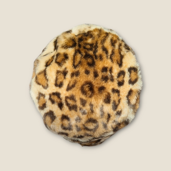 ACCESSORIES Faux Fur Animal Print Cossack Shaka Hat - Picture 4 of 6